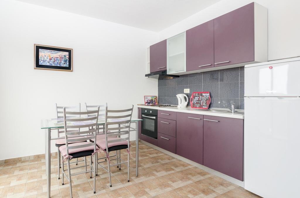 Apartments Leo 奥瑞比克 外观 照片
